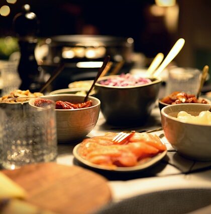 Gør din raclette-aften endnu mere hyggelig med disse tips